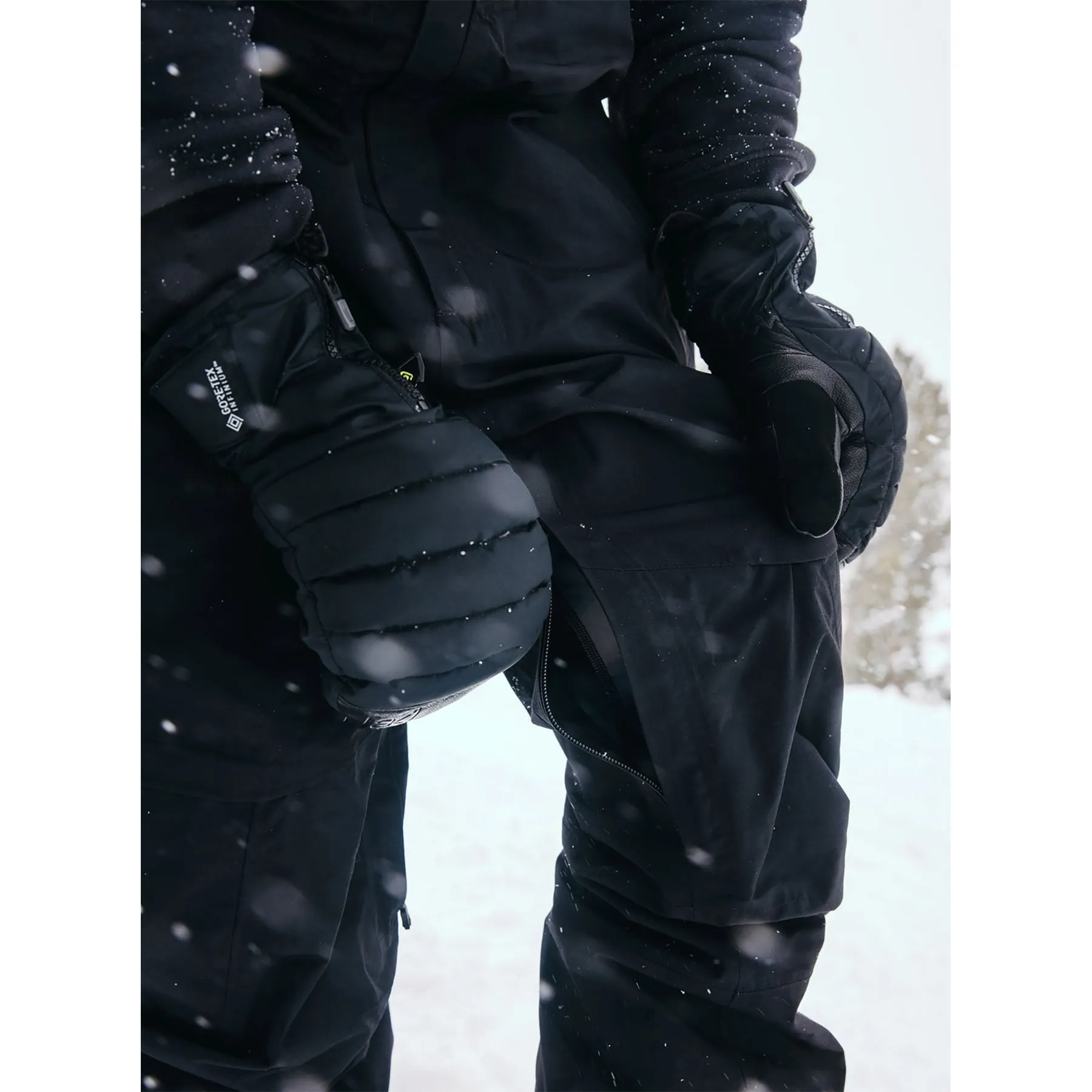 Burton Women's [ak] Kimmy GORE-TEX 2L Bib Pants 2025