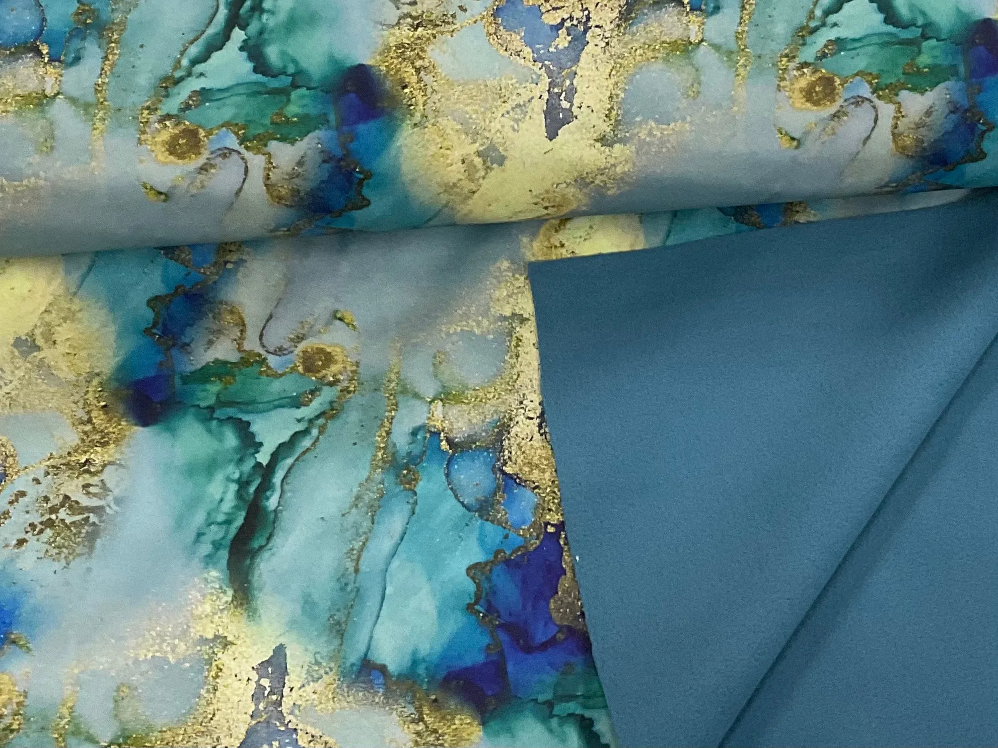 Glitter Effect Marble Softshell