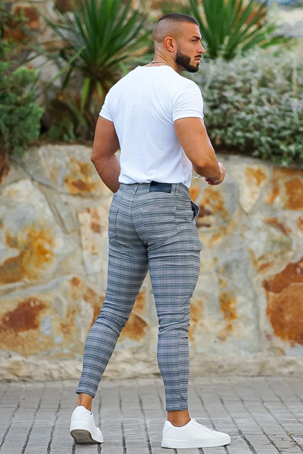 Men's Grey Plaid Chino Pants